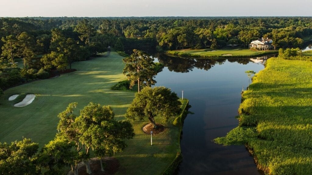 Drone of Hole 18 at Caledonia Golf Course